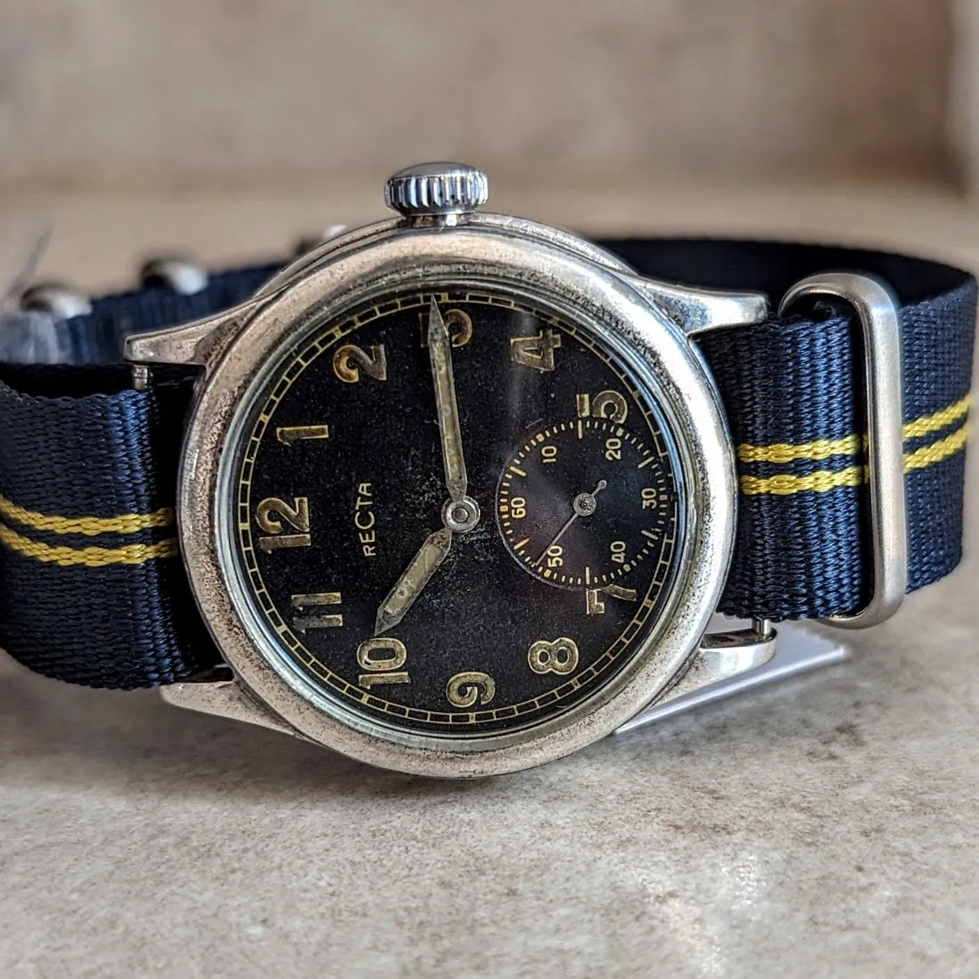 1940s RECTA Military DH Wristwatch Vintage German Army WWII Watch