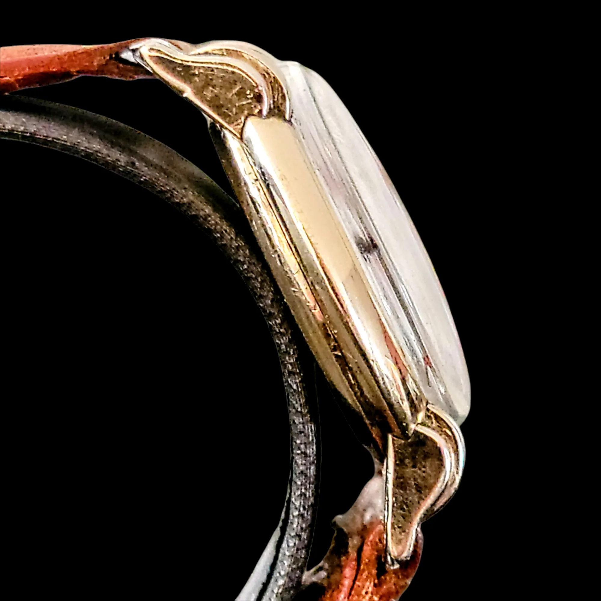 1944 GRUEN Veri-Thin PRECISION Watch 17 Jewels Cal. 420 SS