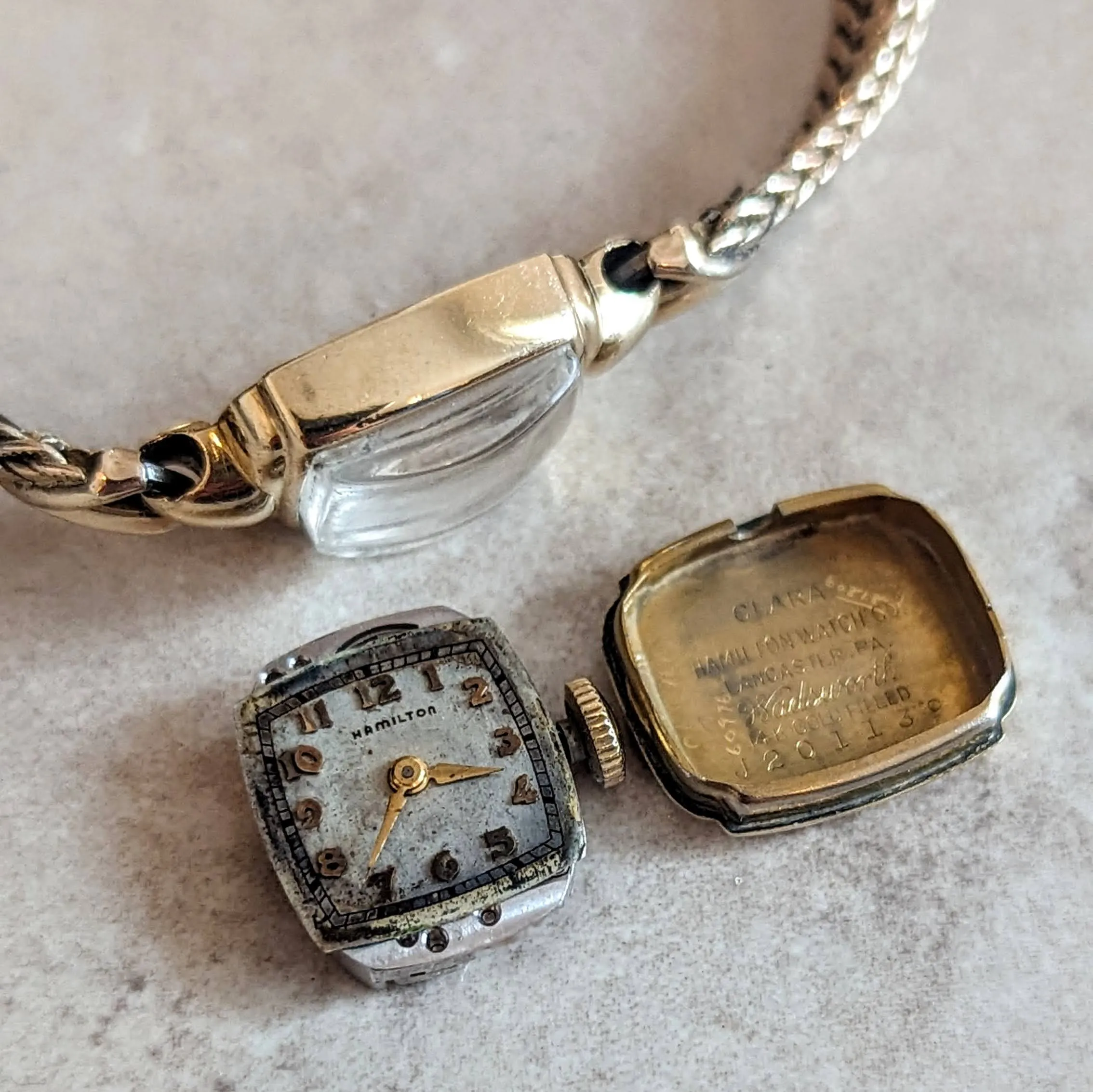 1946 HAMILTON CLARA Ladies Watch 17 Jewels Grade 911 USA Made Wristwatch
