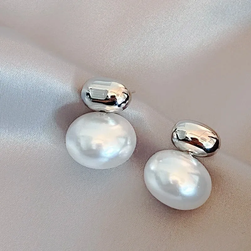 Aeri vintage pearl earrings