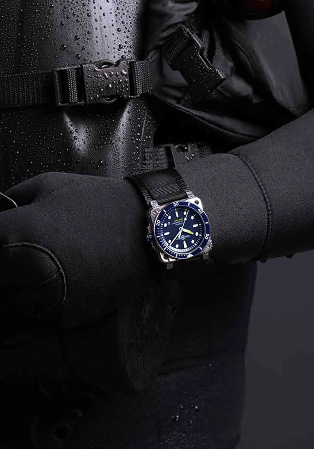 Bell & Ross BR 03-92 Diver Blue Steel | Strap