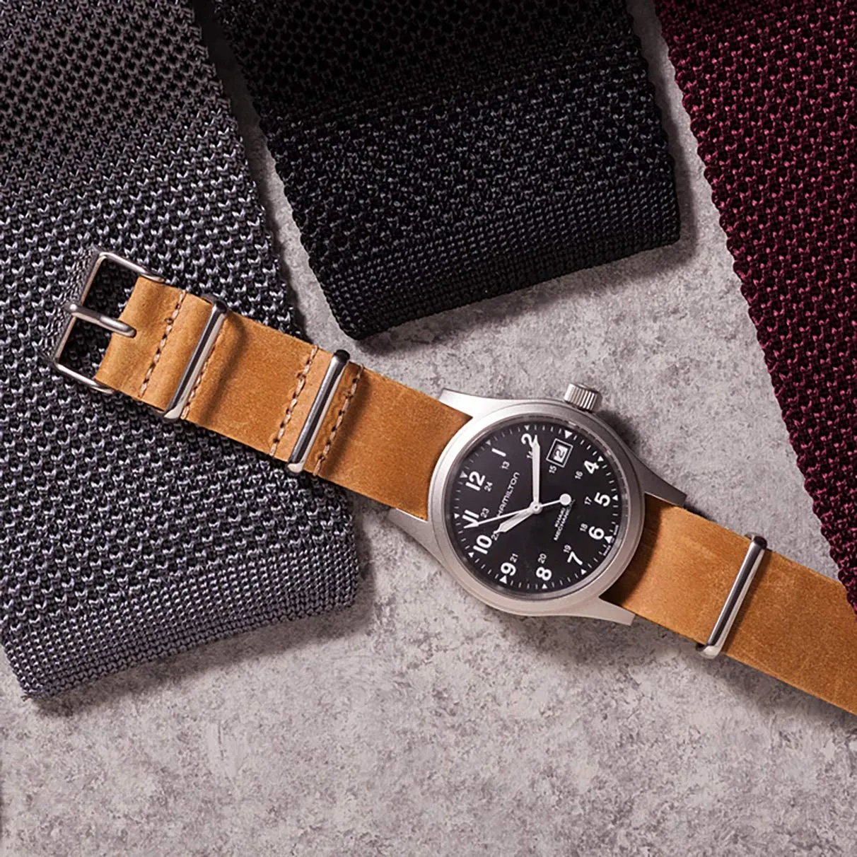 Benchmark Basics Leather Watch Band - Crazy Horse Oiled Leather One-Piece Watch Straps for Men & Women - Choice of Color & Width - 18mm, 20mm, 22mm or 24mm Black