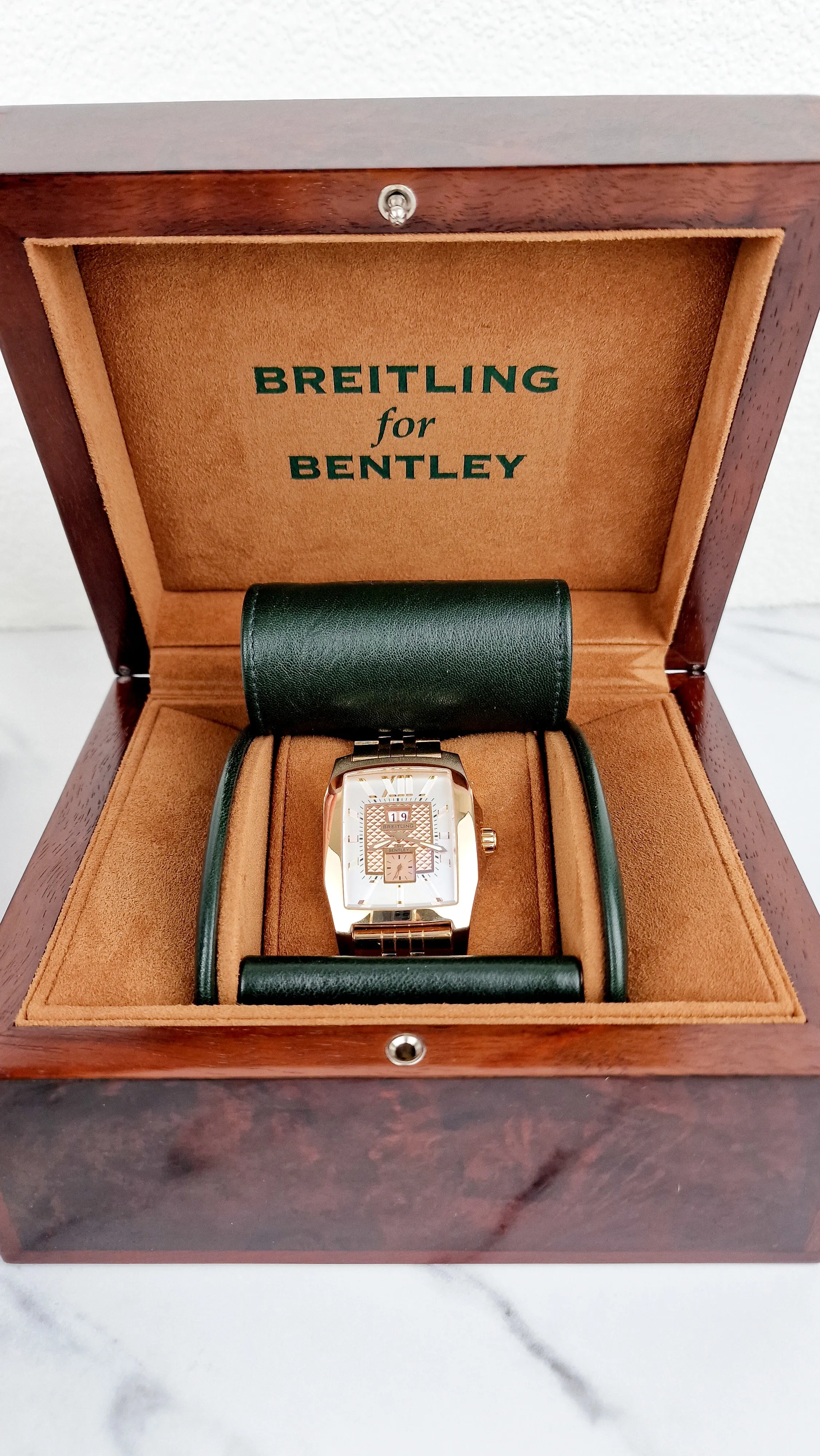 Breitling for Bentley Flying B Date 18K Rose Gold Watch MOP Full Set Box & Papers R16362