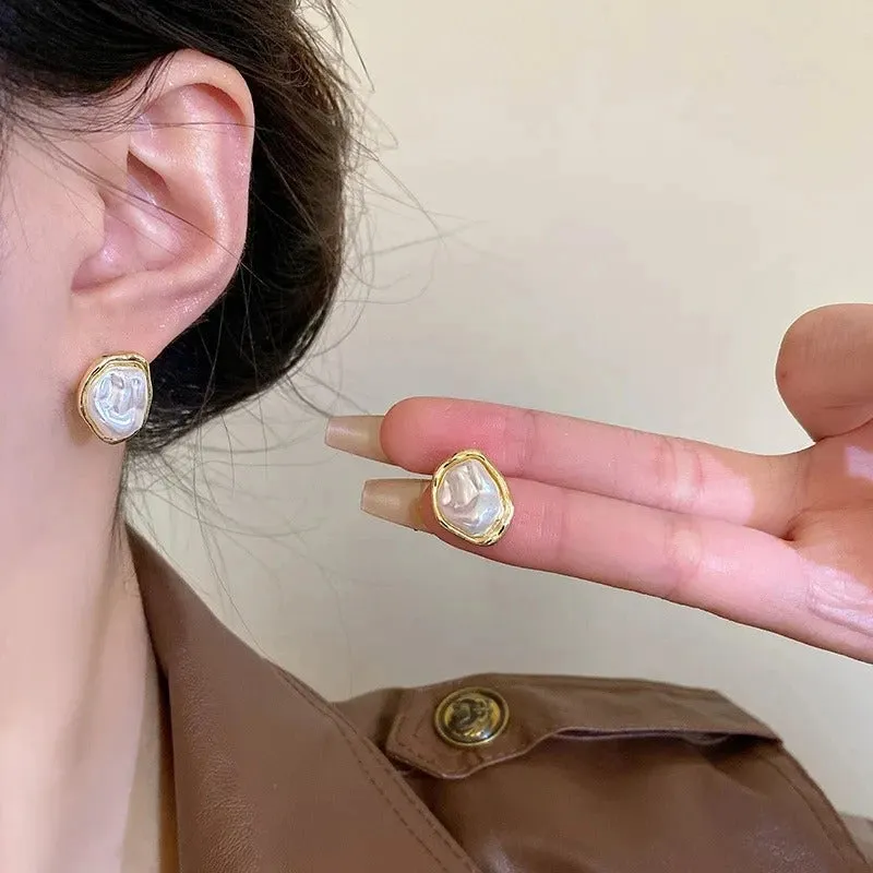 Carmen elegant pearl earrings