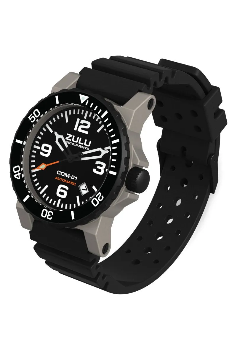 COM-01 Automatic / Stainless