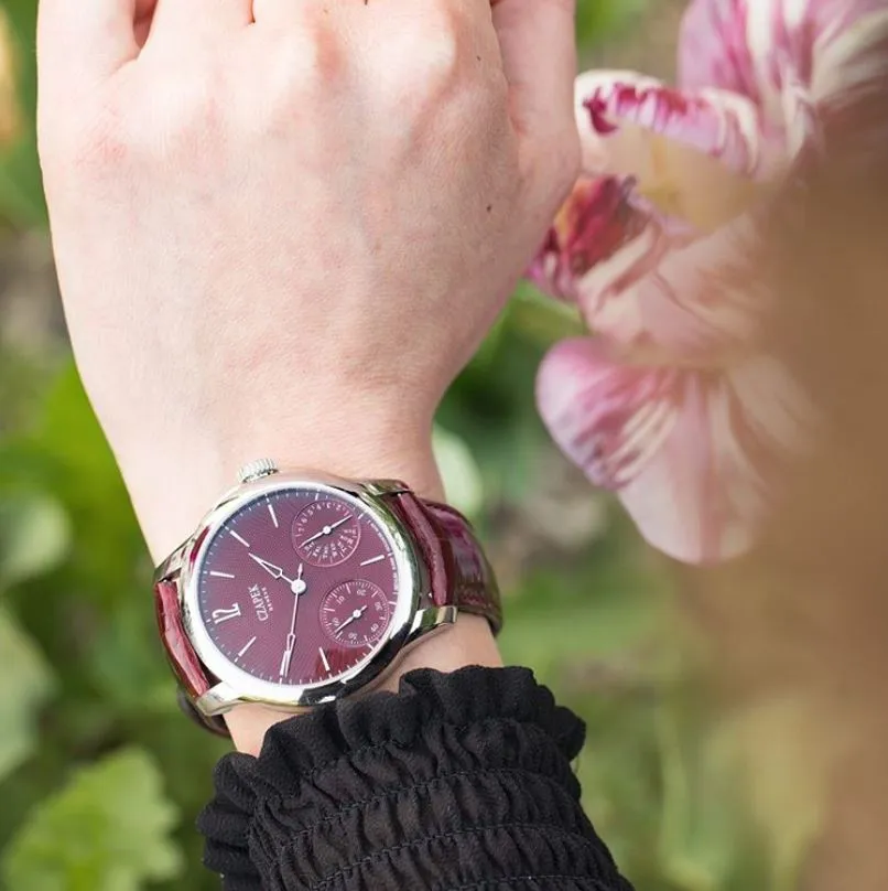 CZP Watch Quai des Bergues Guilloche Ricochet Steel Rhubarb Red S Limited Edition