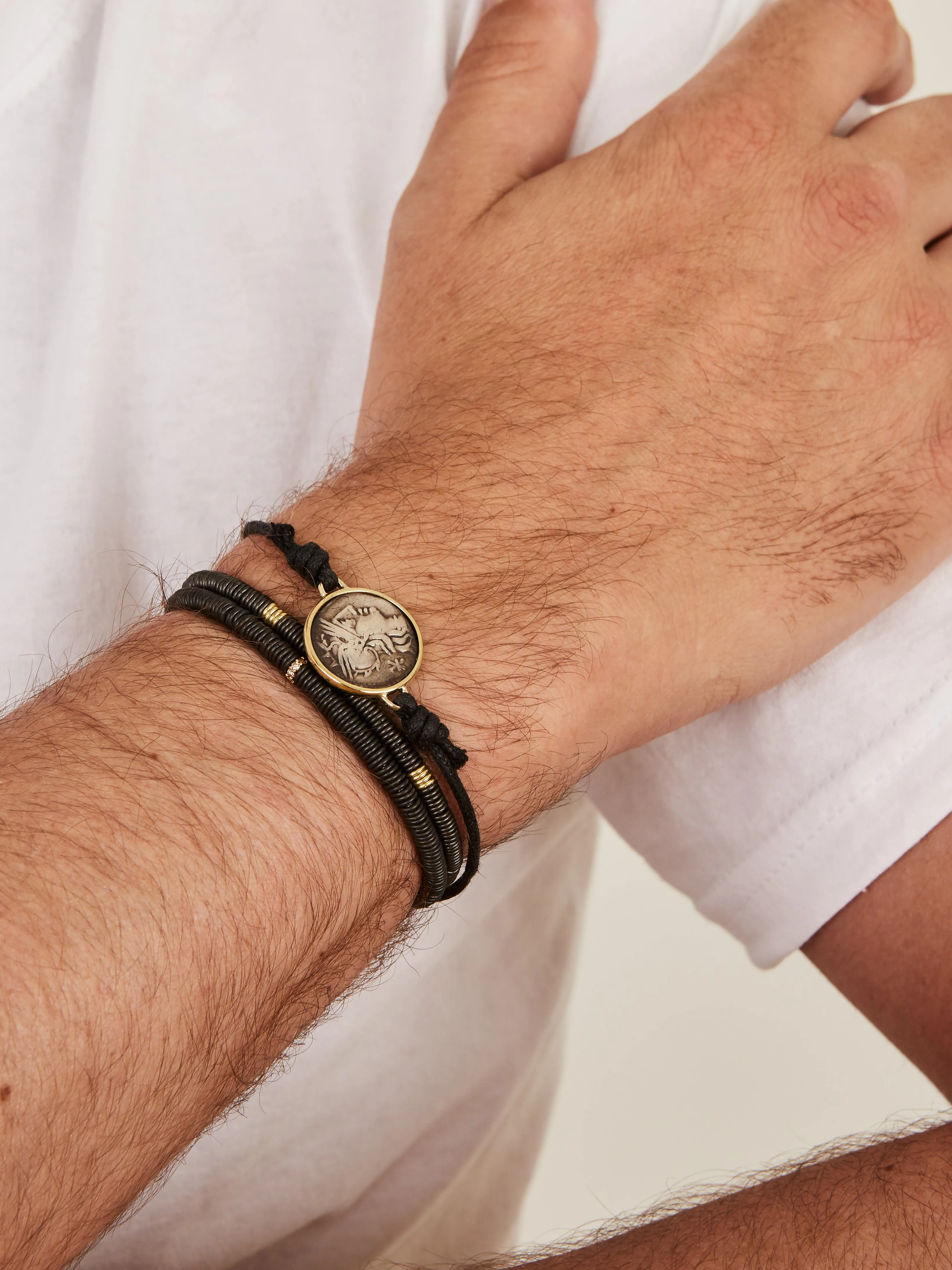 Gold & gunmetal stretch bracelet