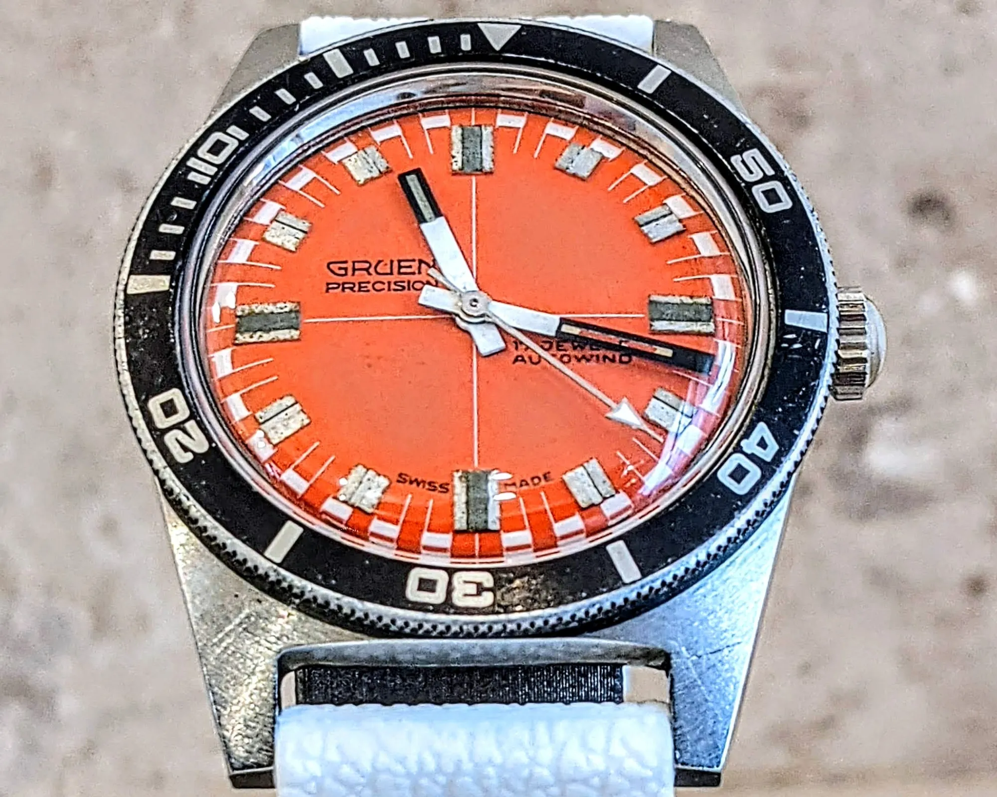 GRUEN Precision Autowind Watch -Skin Diver Wristwatch- 17 Jewels