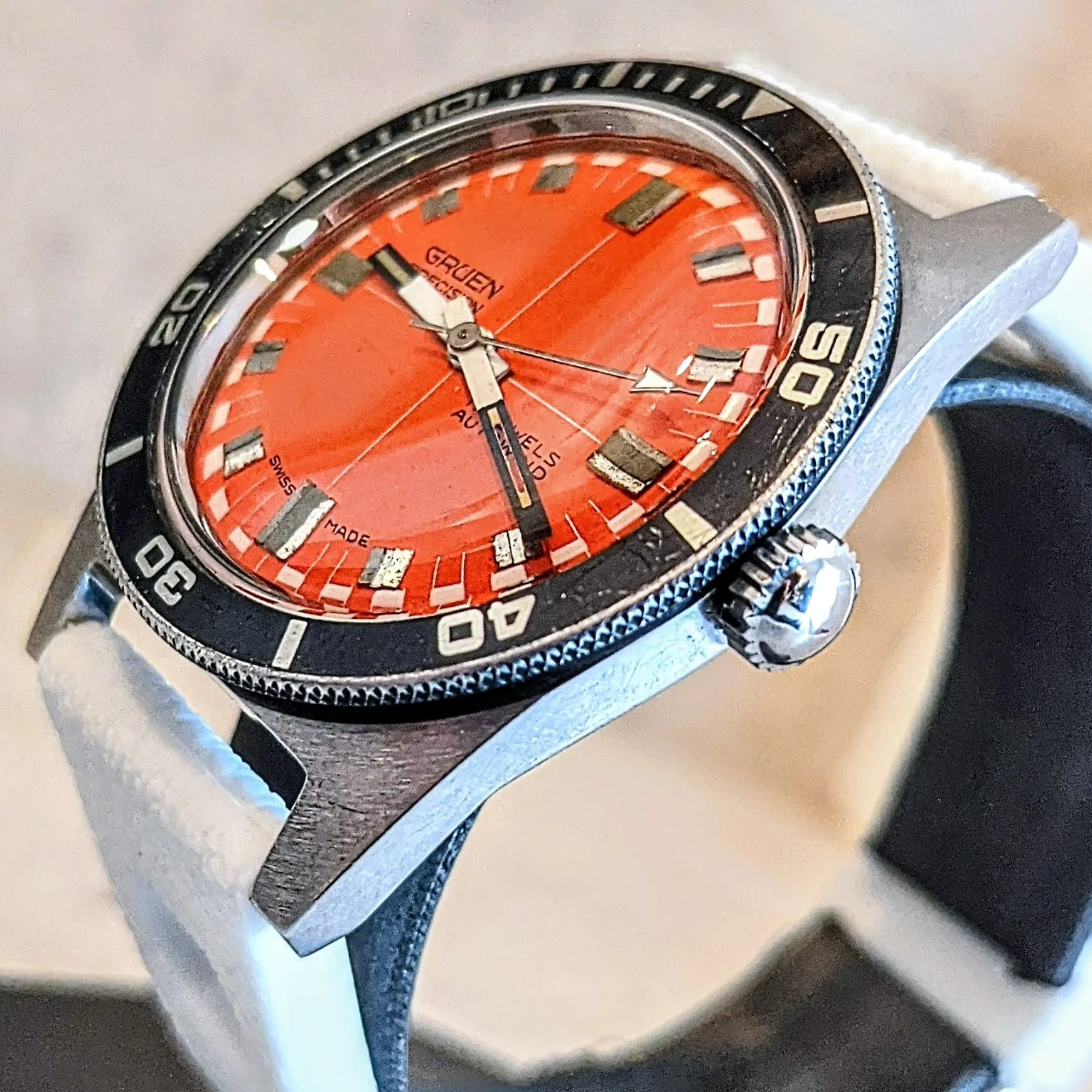 GRUEN Precision Autowind Watch -Skin Diver Wristwatch- 17 Jewels