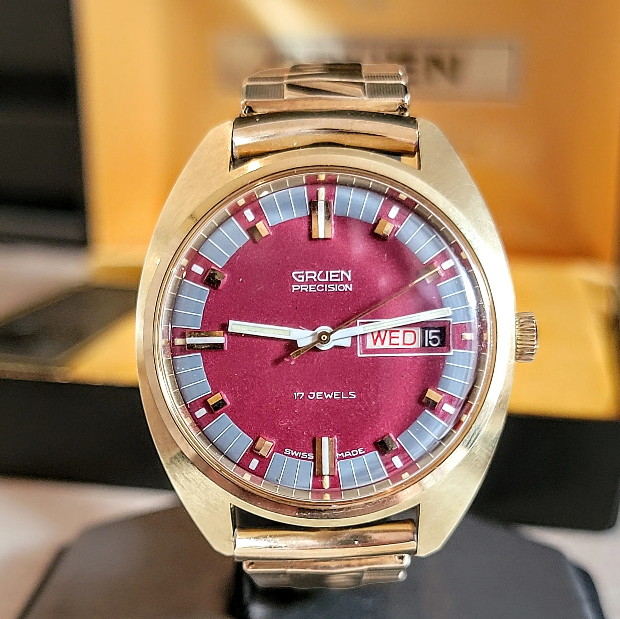 GRUEN Precision Watch 17 Jewels Cal. 512 CD Swiss - In Box!