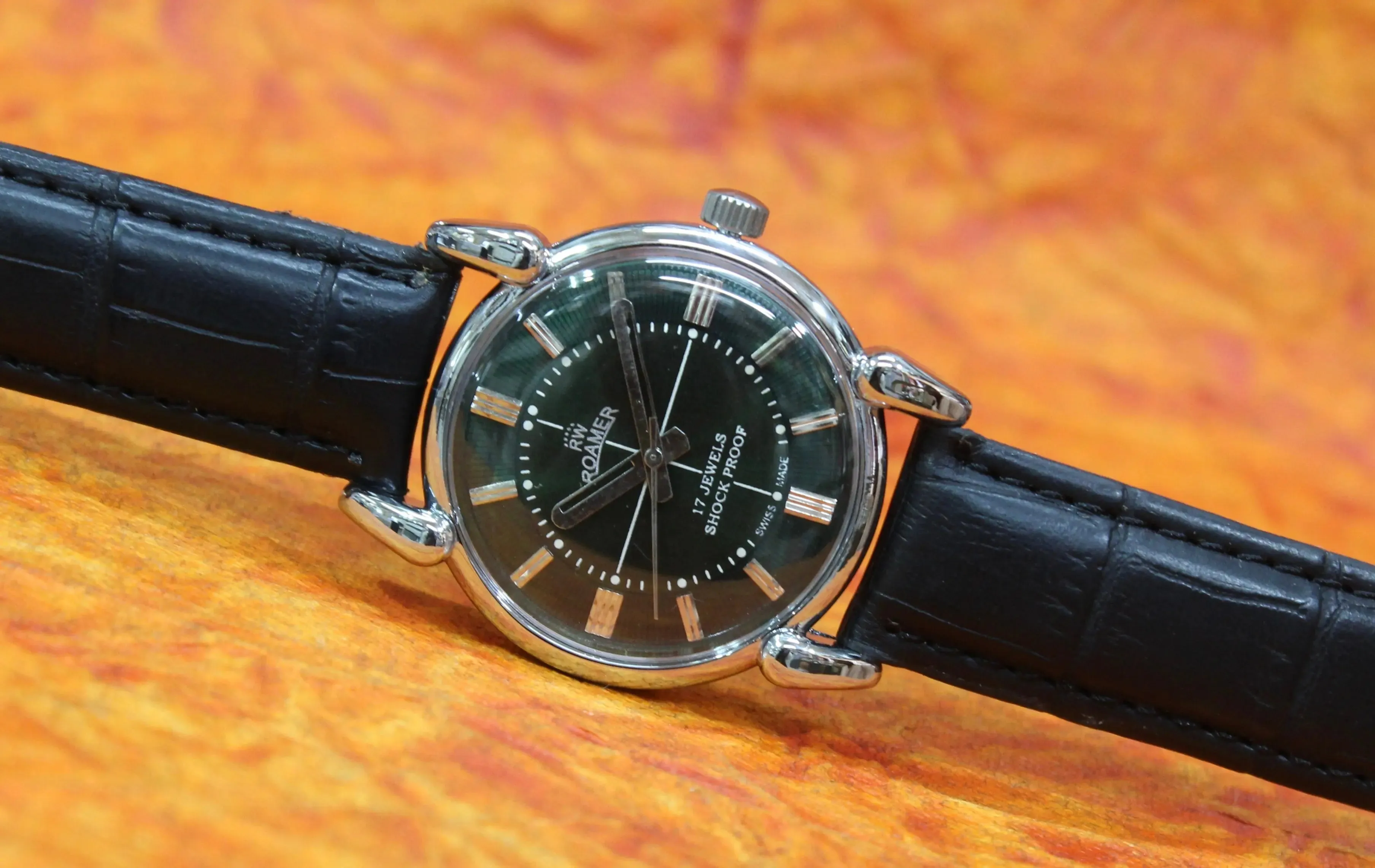 Mechanical Hand Winding Watch Roamer 17 Jewels FHF ST96 Swiss Made Vintage