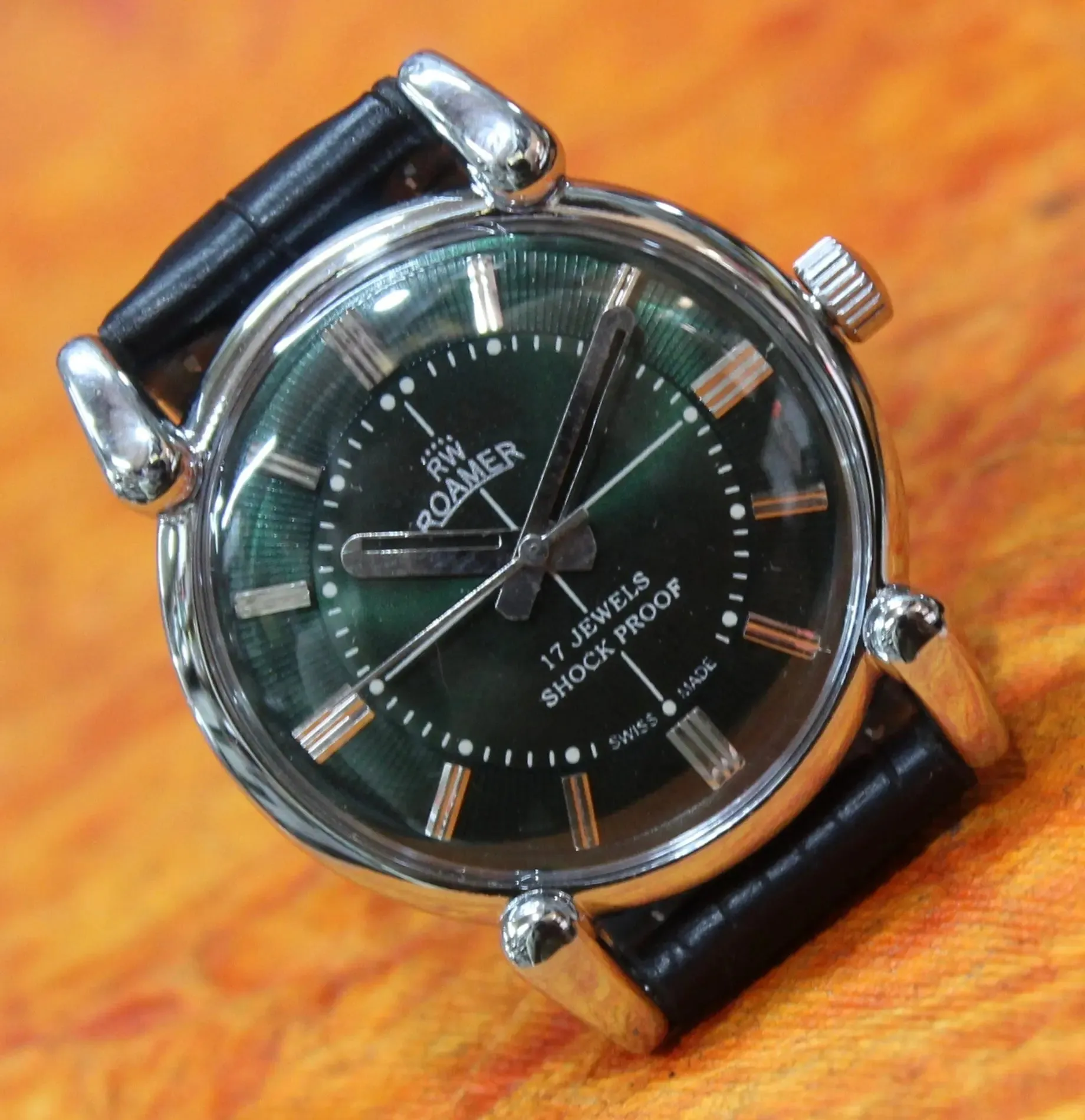 Mechanical Hand Winding Watch Roamer 17 Jewels FHF ST96 Swiss Made Vintage