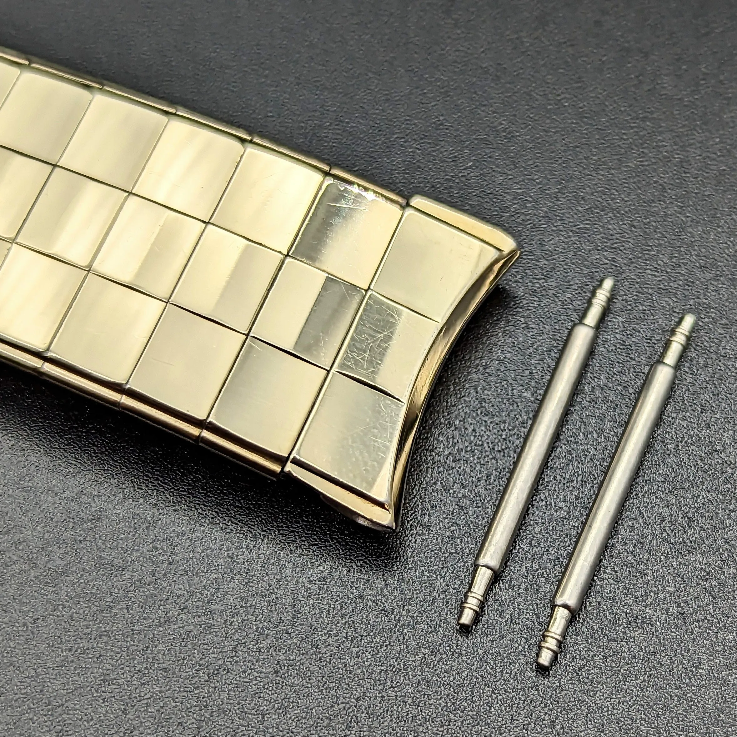 Rare KREISLER 17.5mm Watchband Center Scissor Expansion Vintage Bracelet