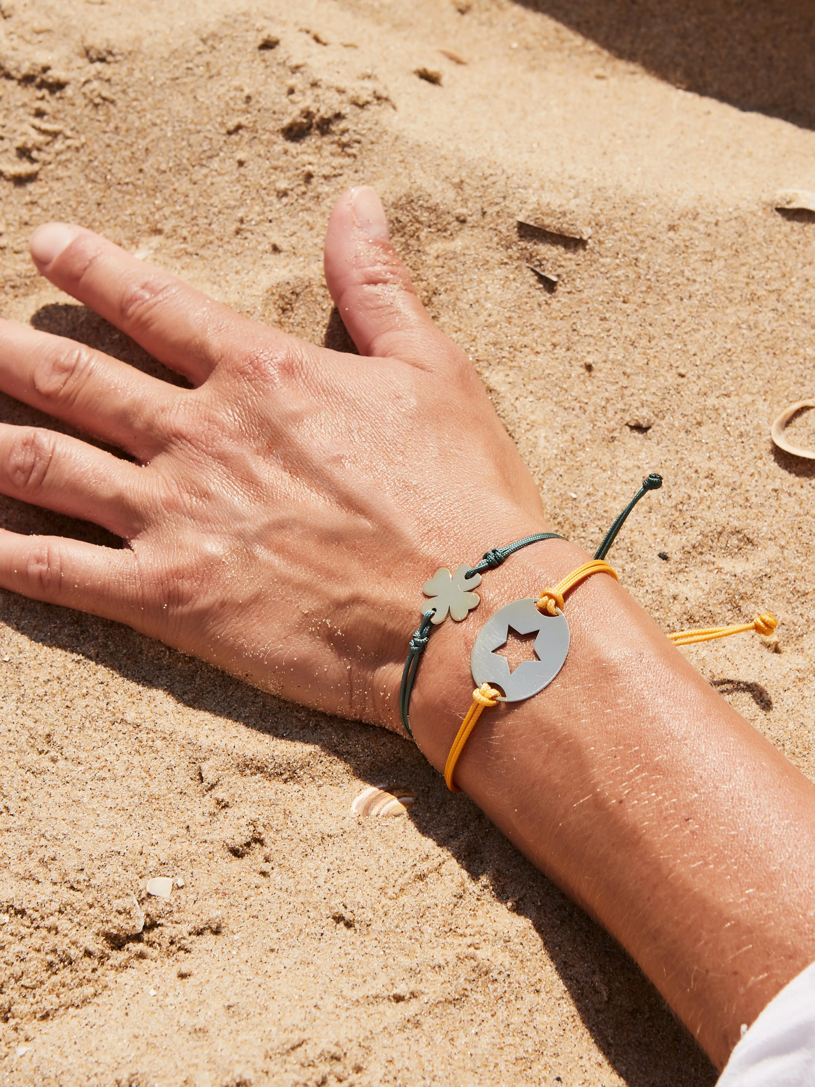 Rope bracelet with coin letter